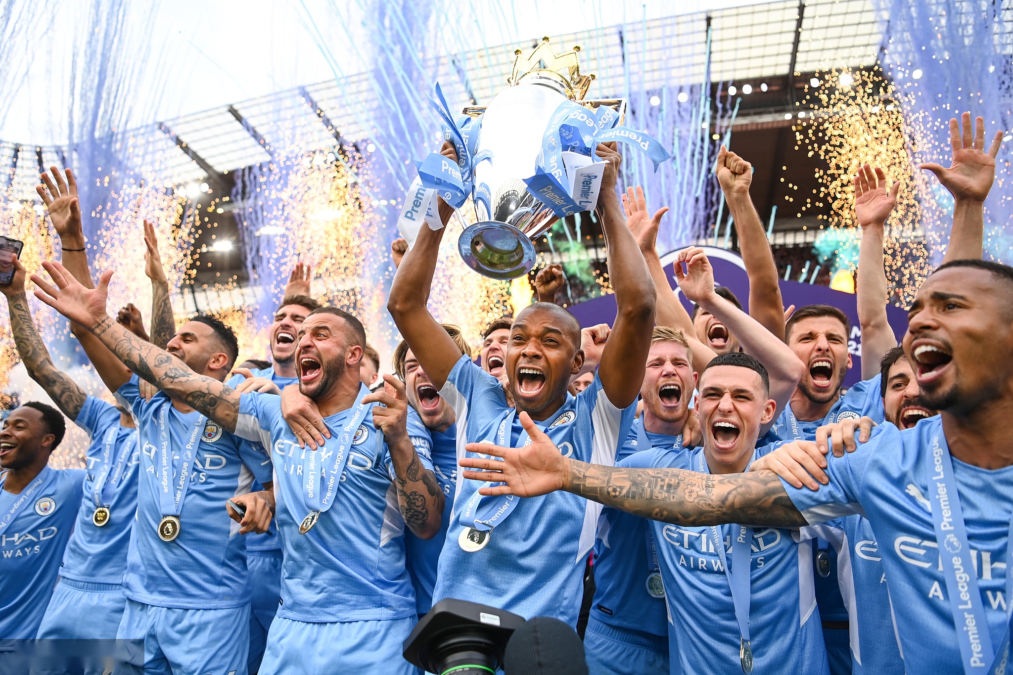 南安普敦的 南安普敦的